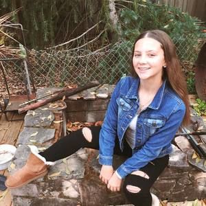 Meet your Posher, Christa